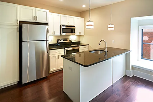 Floor plan 305