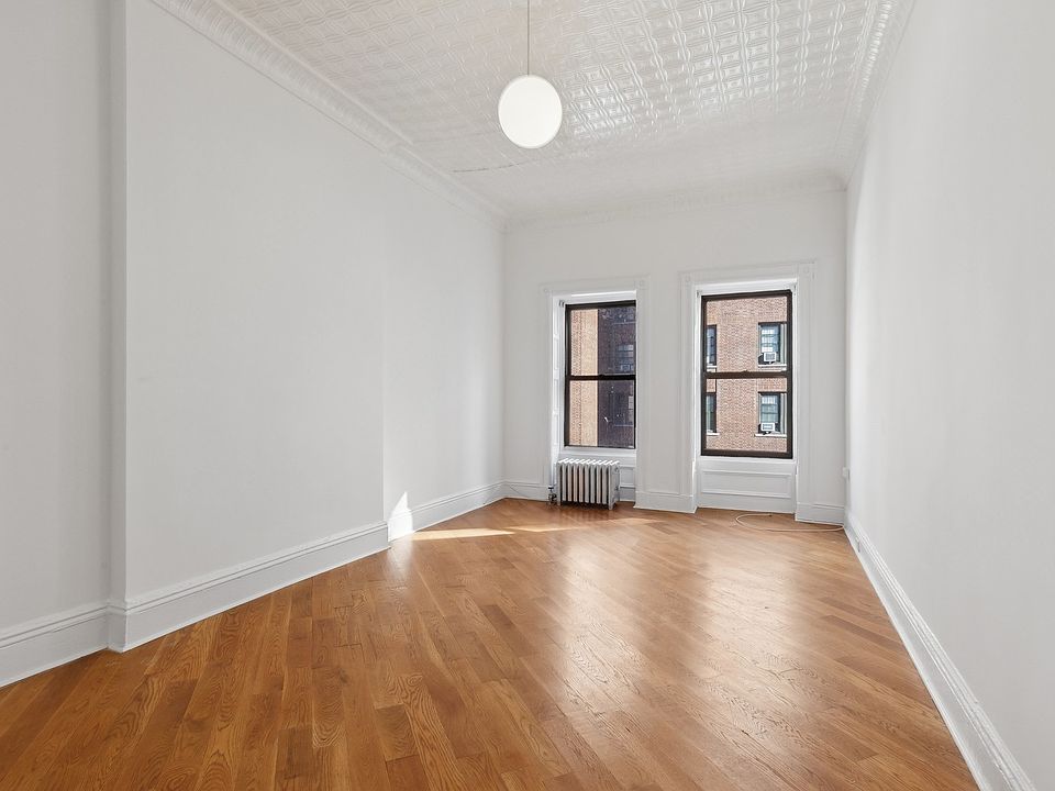 1st image of 144 W 73rd St APT 11