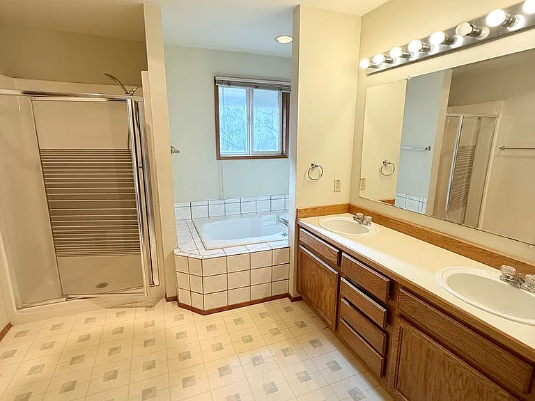 7423 Tracyton Blvd NW — Photo 13