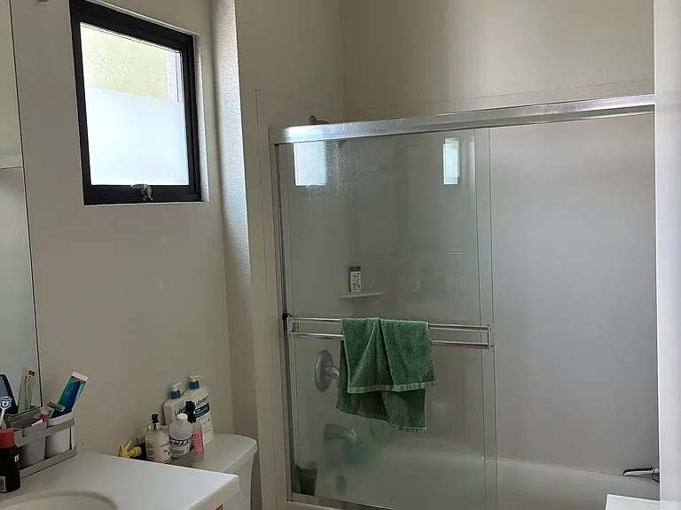 907 Zephyr Dr — Photo 10