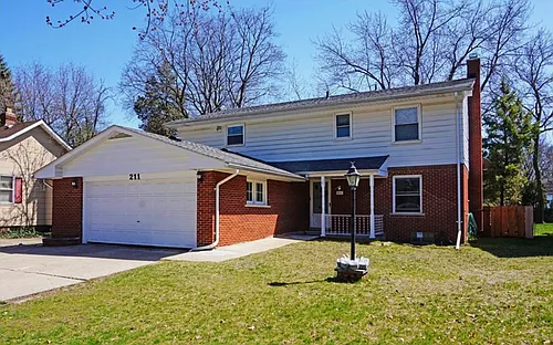 211 Woodsboro Dr Photo 1