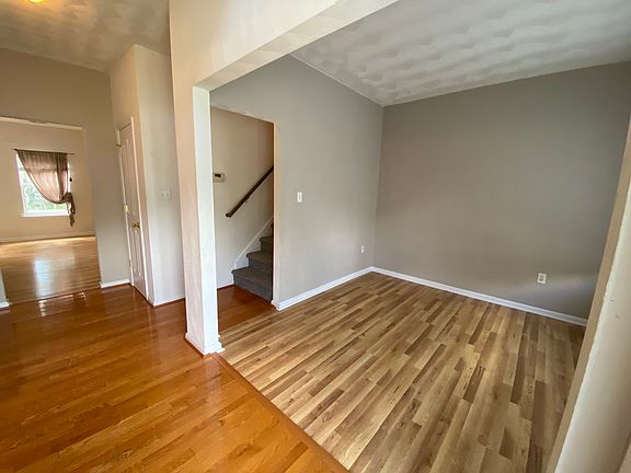 Entrance/Foyer: Sitting Room & stairs