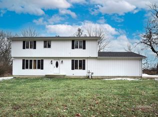 15N513 Damisch Rd, Hampshire, IL 60140