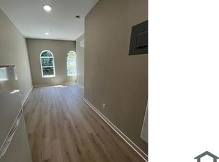 819 E 168th St, Bronx, NY 10459