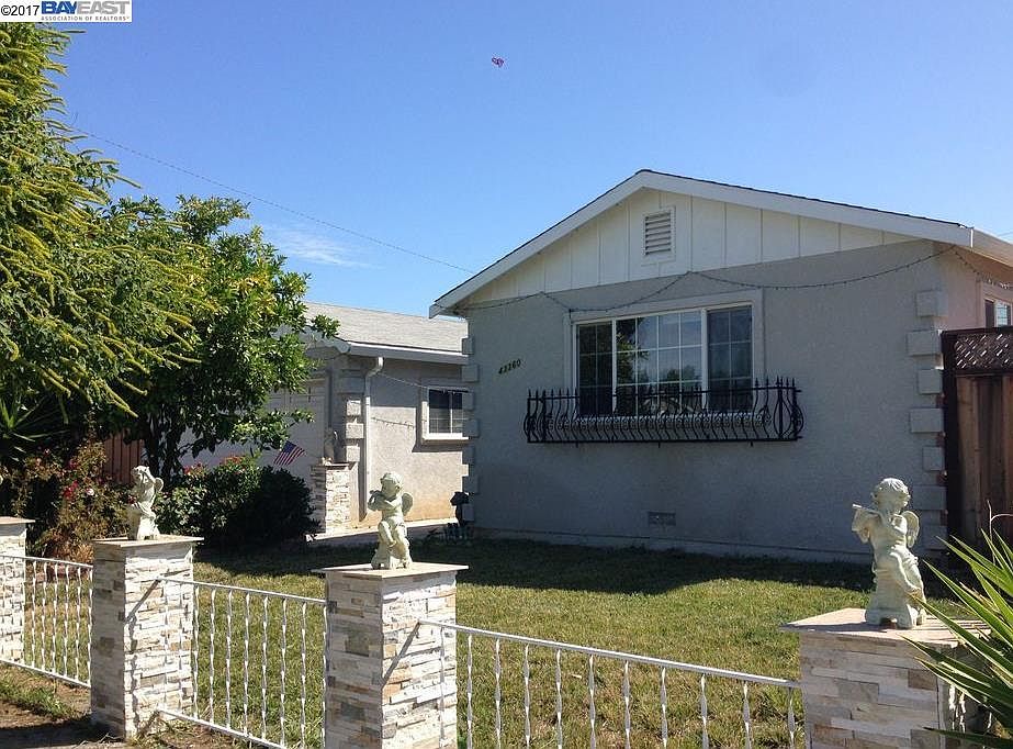 1st image of 43360 Arkwood St