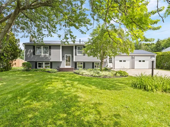 292 Collamer Rd, Hilton, NY 14468