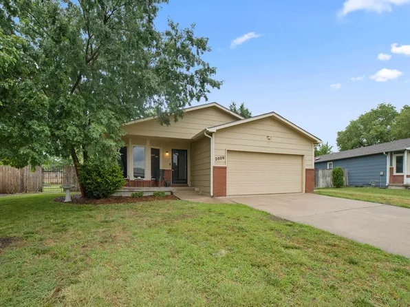 2006 S Parkridge St, Wichita, KS 67209