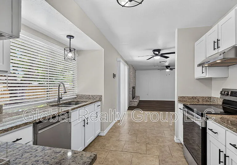 12306 Independence Ave — Photo 16