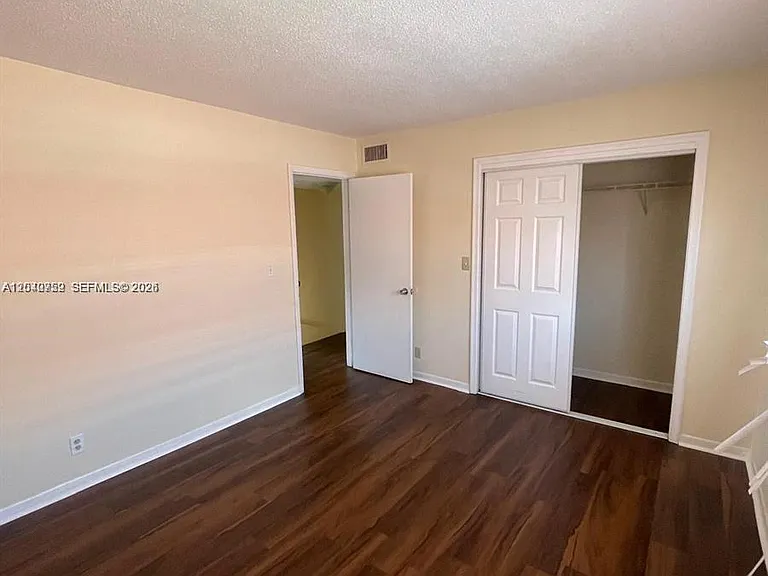5305 NW 27th St #6C — Photo 6