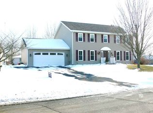 6269 Weaver Rd, Rockford, IL 61114