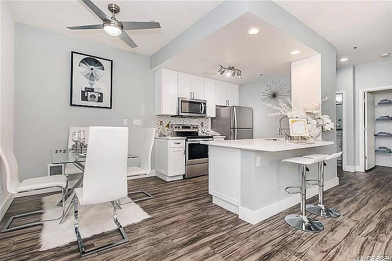 Citrine kitchen dining (2)