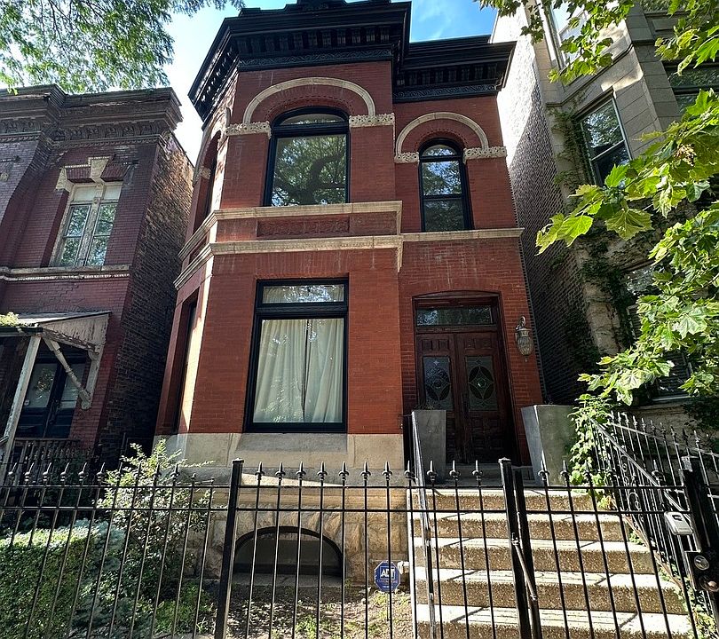 1st image of 2034 W Potomac Ave