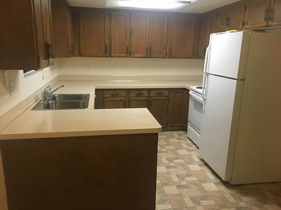 1st image of 9197 Shadowcrest Ln NW