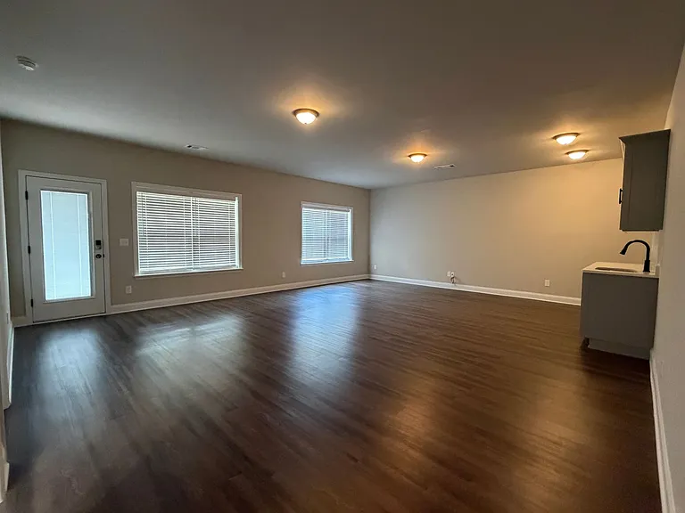 3500 Hilltop Trl — Photo 27