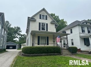 739 W Douglas Ave, Jacksonville, IL