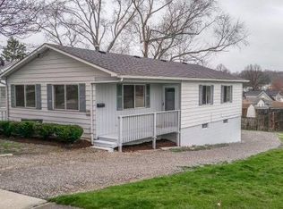 2962 Morrison St, Akron, OH 44312