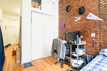 Rented by City Connections Realty