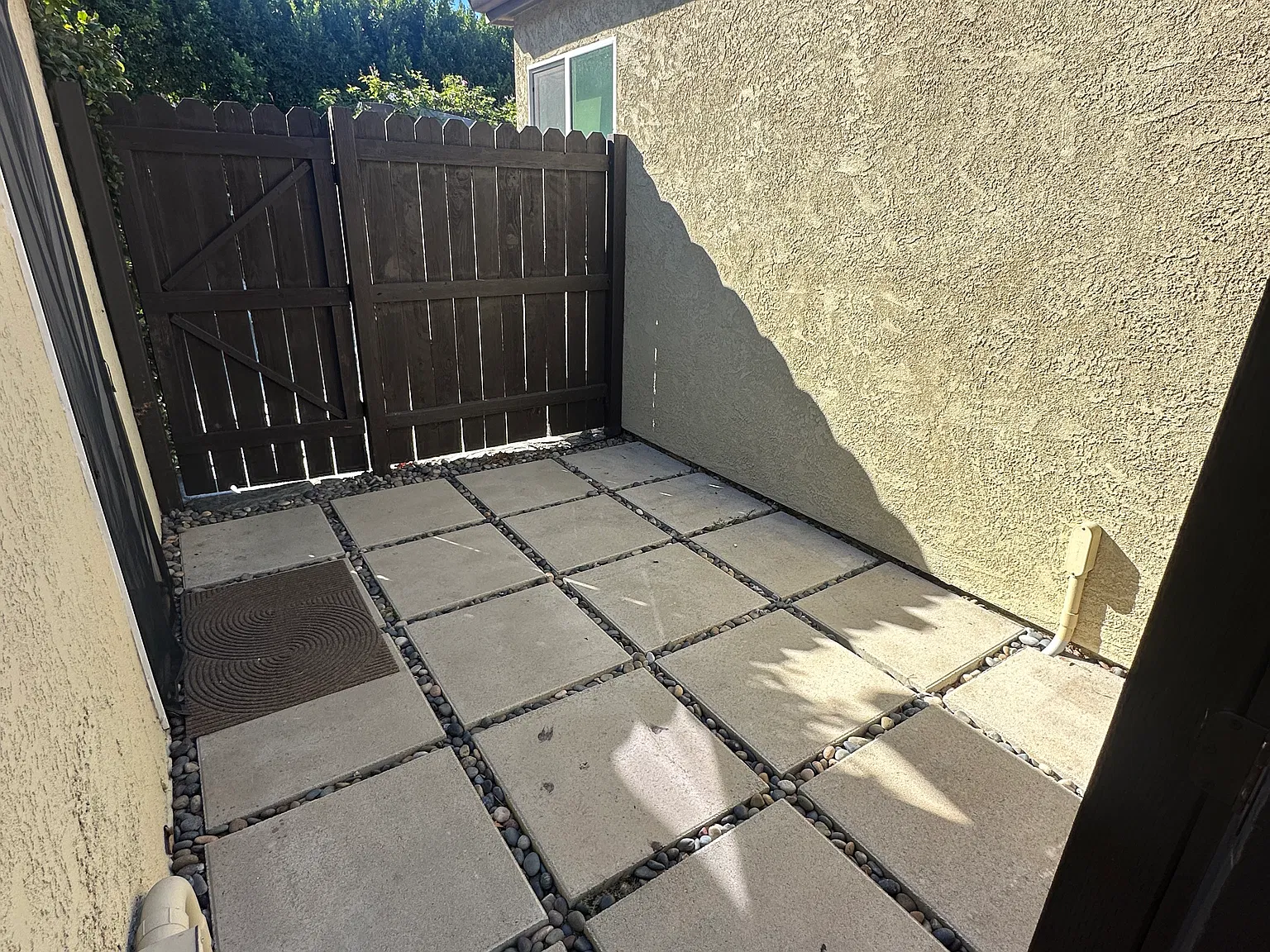 1 bed, 700 sqft, $3,000 — Photo 3