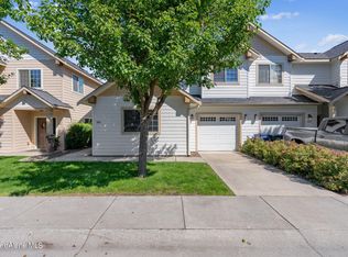 924 W Willow Lake Loop, Coeur D Alene, ID 83815