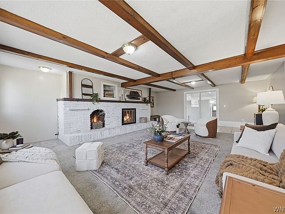 4th image of 2038 Sweet Home Rd