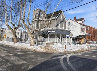 200 Ashmore Ave, Trenton, NJ 08611