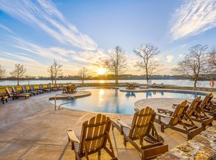 12100 Two Rivers Dr #B1/3, Athens, AL 35611