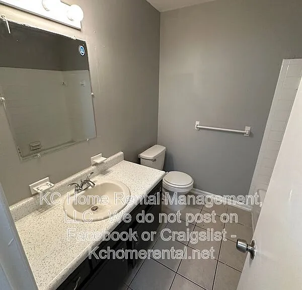 9215 E 54th St — Photo 15