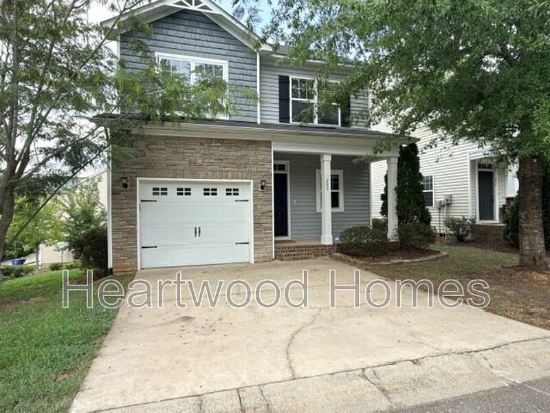 1st image of 205 Canal Place Dr