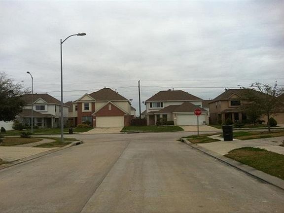 5th image of 20935 Fox Trot Ct