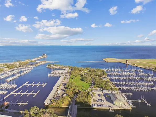 175 1st St S APT 1008, Saint Petersburg, FL 33701