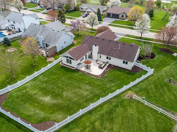 4th image of 7962 Slater Dr