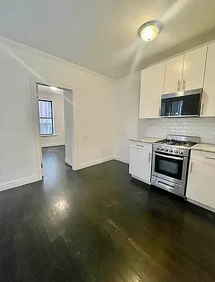 Rented by Living New York | media 12