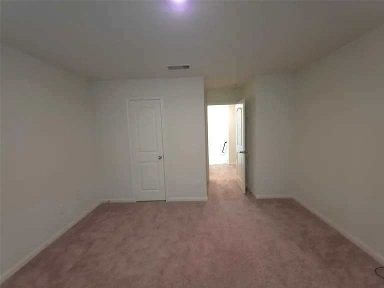 305 Lone Mountain Dr — Photo 23