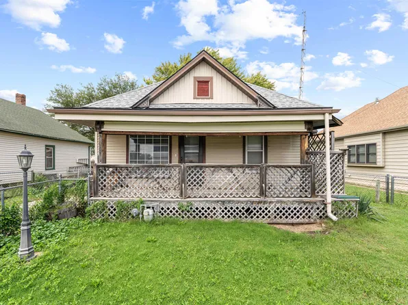 805 N 9th St, Salina, KS 67401