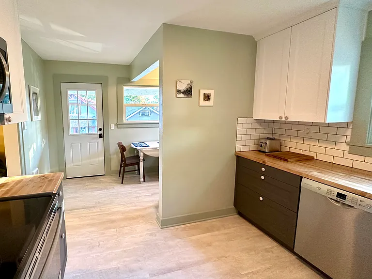 4009 NE 8th Ave — Photo 7