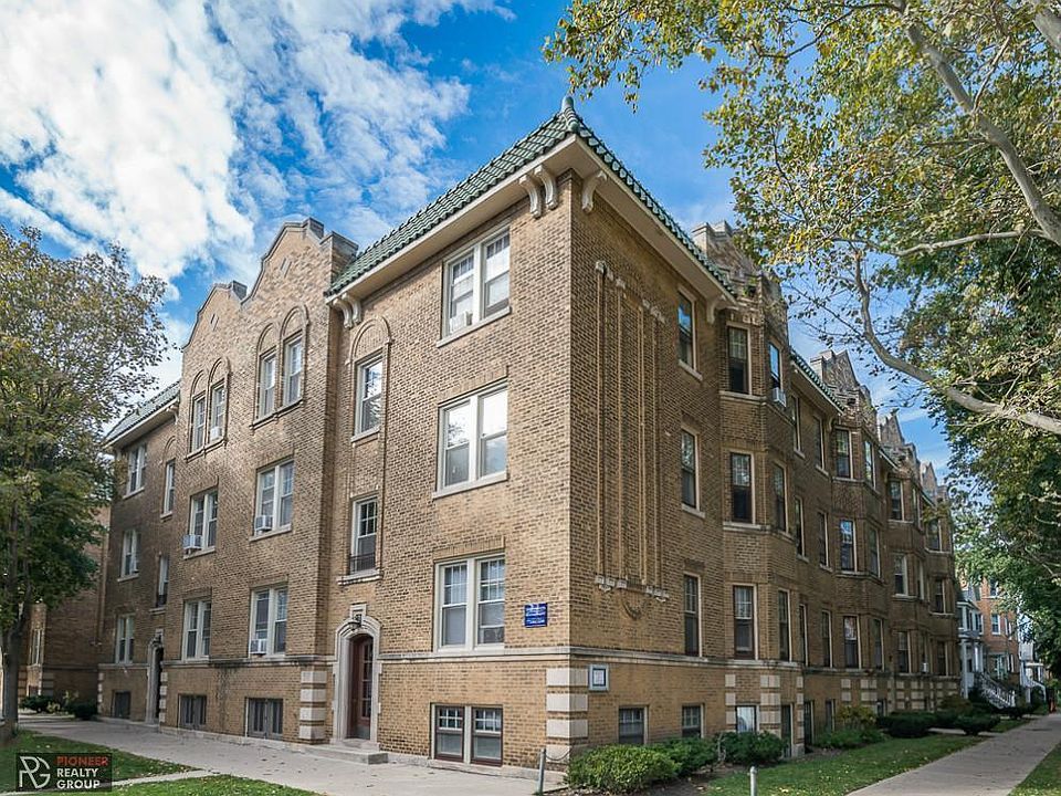 1st image of 2100 W Ainslie St #2100E3