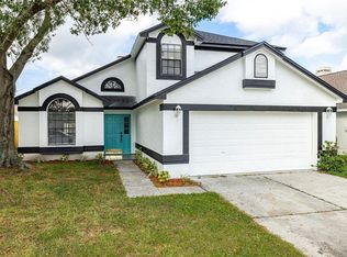 1509 Portsmouth Lake Dr, Brandon, FL 33511