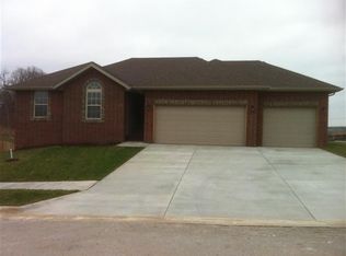 1103 S Canton Ave, Springfield, MO 65802