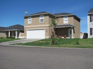 1932 W Honey Dew Dr, Nampa, ID 83651