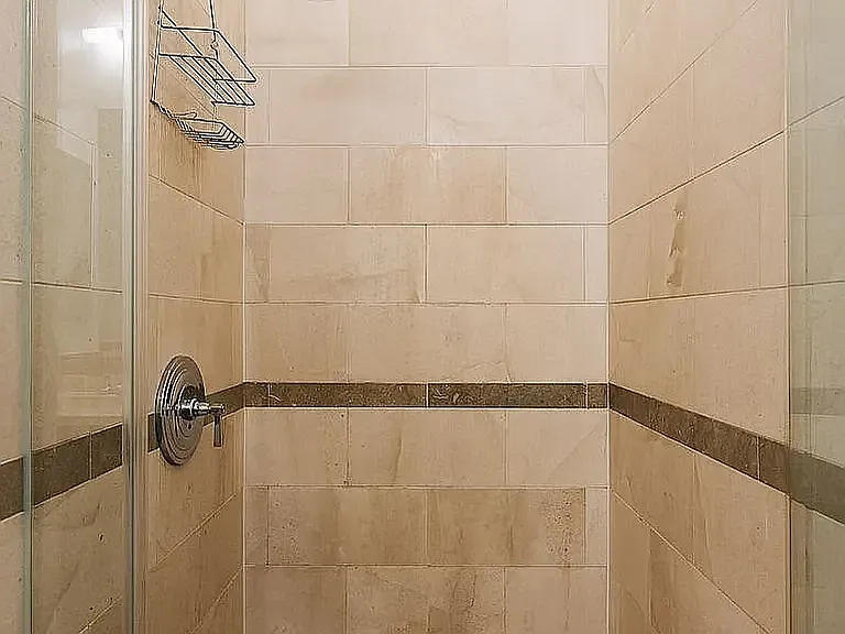 1 Hanson Pl #19L — Photo 31