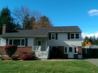 26 Wilson St, Ludlow, MA 01056