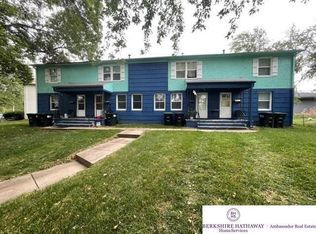 4109 Valley St, Omaha, NE 68105