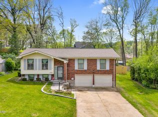 1504 Dellwood Dr, Louisville, KY