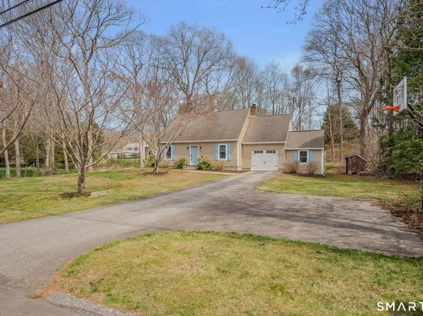 6 Cheryl Court, East Lyme, CT 06357
