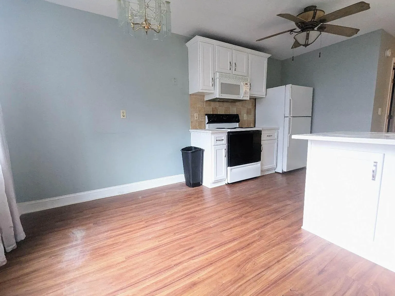 6 Tallow Wood Dr — Photo 4