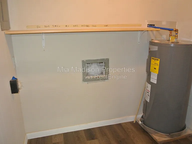 201 Sea Island Dr — Photo 16