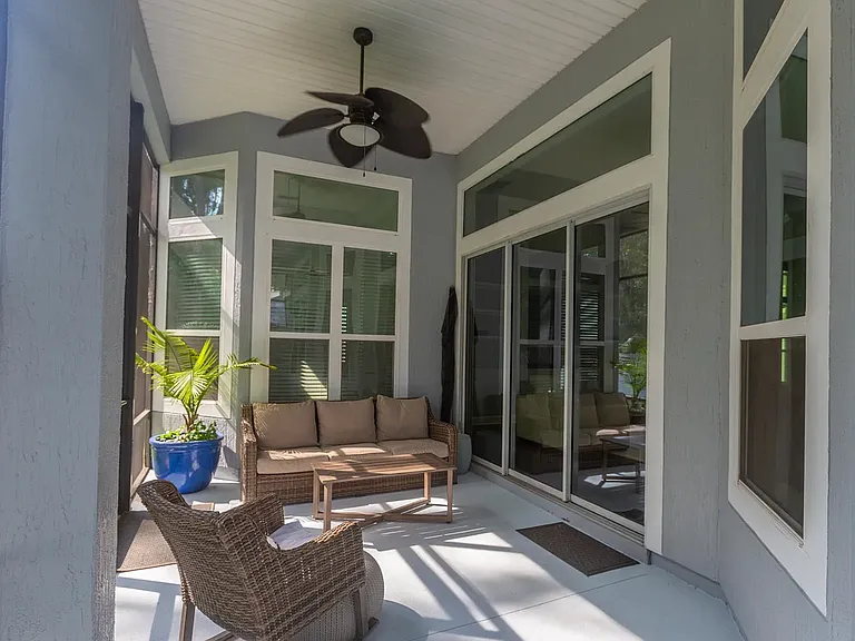 148 Woodcross Dr — Photo 31