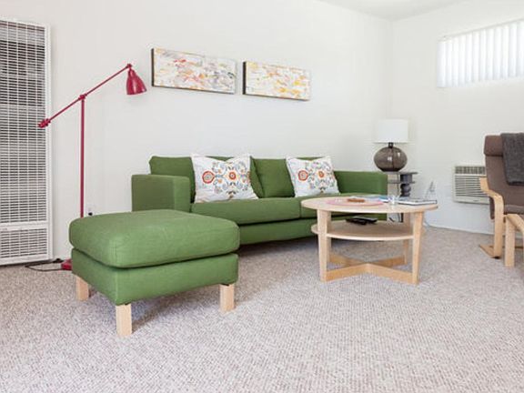 2nd image of 525 E Cottonwood Rd APT 1