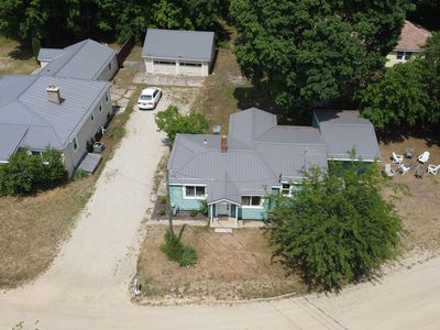 6193 M 63 N, Coloma, MI, 49038