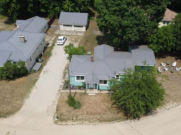 6193 M 63 N, Coloma, MI 49038